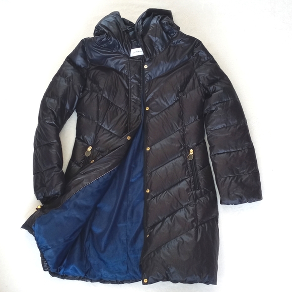 T Tahari Jackets & Blazers - Tahari Women's Long Black Nylon Soft Quilted Puffer Down Long Sleeve Coat M